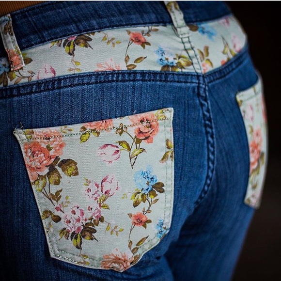Floral denim jeans from RANCH Dressin - Picture 1 of 6